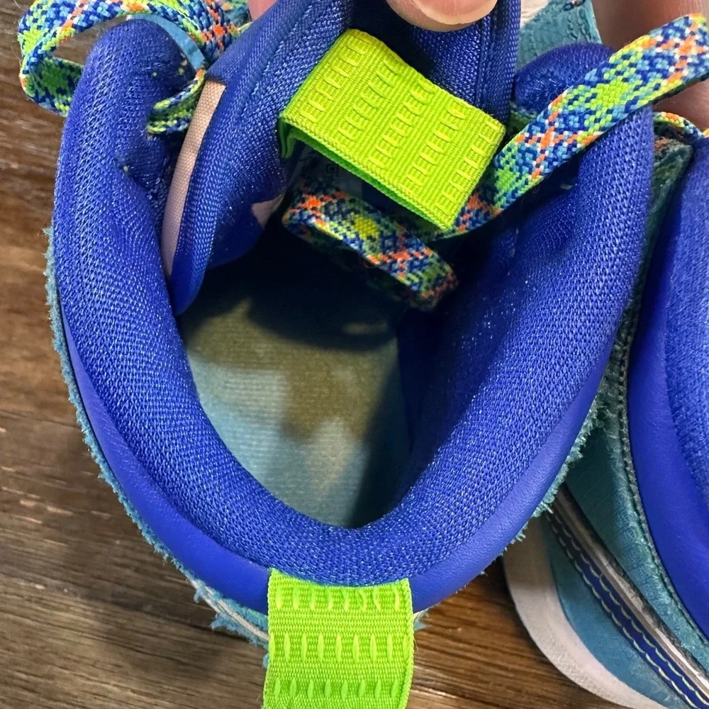 Nike Air Jordan 1‎ Mid SE Sprite Blue Basketball Shoes Sneakers Kids 2.5Y
